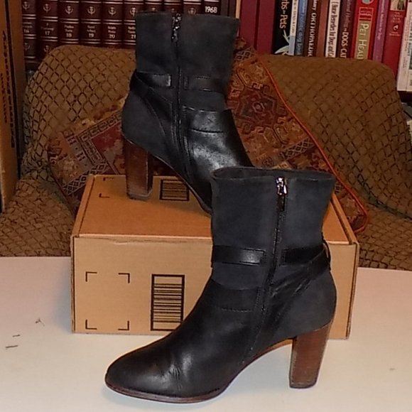 Clarks vegan boots - Picture 5 of 11